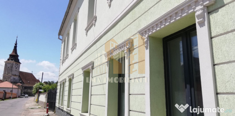 Casa,vila complet renovată central Sanpetru Brasov