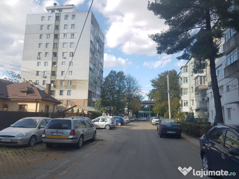 Apartament doua camere, mobilat utilat curat etaj 1, Cornisa