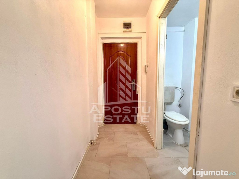 Apartament 2 camere, etajul 1, situat in zona Sagului 
