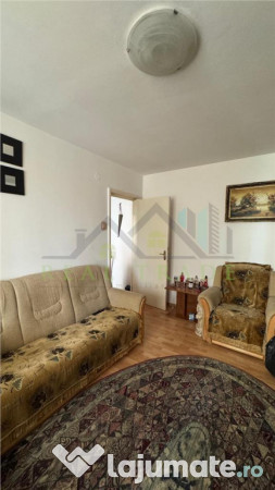 Apartament 3 camere decomandat etajul 1 Astra 