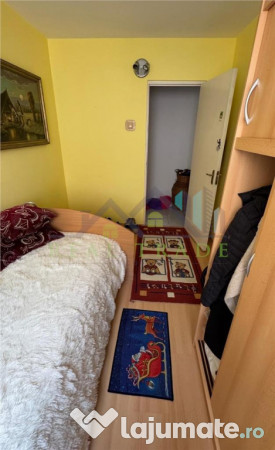 Apartament 3 camere decomandat etajul 1 Astra 