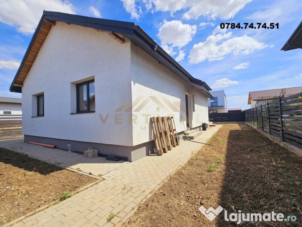 Casa parter 3 camere in comuna Berceni 