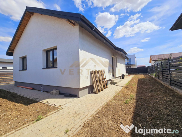 Casa parter 3 camere in comuna Berceni 
