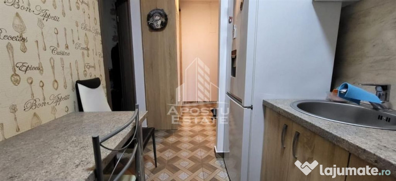 Apartament cu o camera, centrala proprie, terasa, Giroc