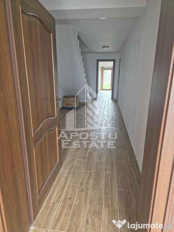 Duplex 400 mp utili, 4 parcari, pretabil birouri si locui... 