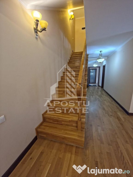Duplex 400 mp utili, 4 parcari, pretabil birouri si locui... 