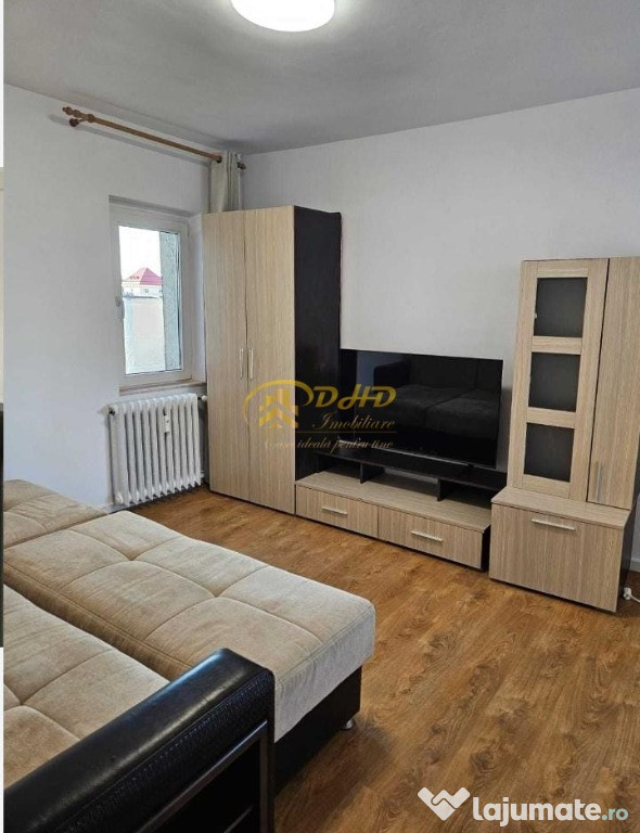 Ap. 3 camere decomandate - 2 minute de UMF 