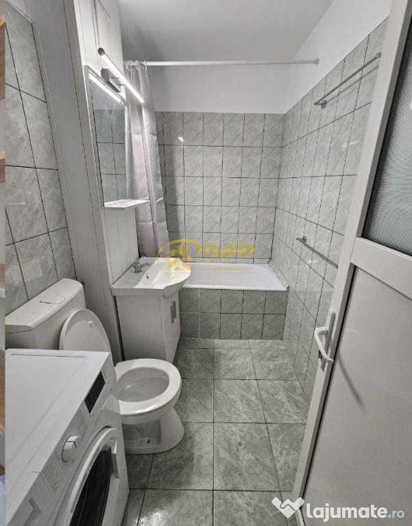 Ap. 3 camere decomandate - 2 minute de UMF 