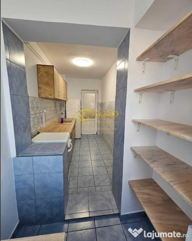 Ap. 3 camere decomandate - 2 minute de UMF 