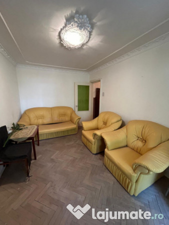Apartament 2 camere zona Groapă 