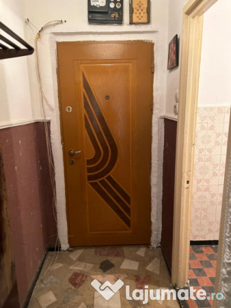 Apartament 2 camere zona Groapă 