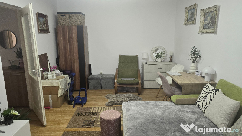 Vand apartament 2 camere in Deva, Piata Centrala, dec. parter 