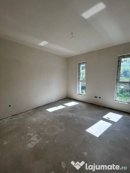 CASA TRIPLEX DE VÂNZARE ÎN FLOREȘTI – CONFORT ȘI ELEGANȚĂ! 