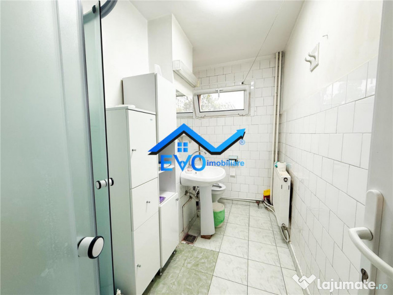 Apartament cu 2 camere, etajul 2, aer conditionat, zona Podu 