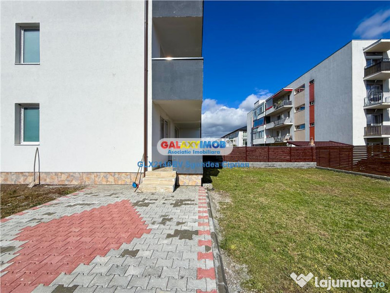 Apartament 2 Camere Parter Curte de 347 Mp Sanpetru 