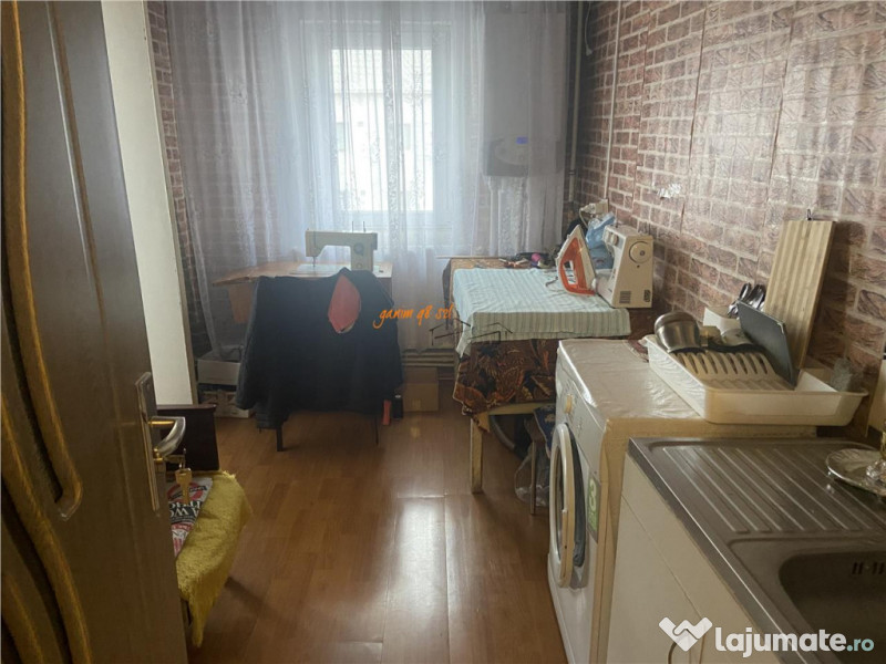 Apartament 2 camere , zona ultracentrala Piata Moldovei , 55 