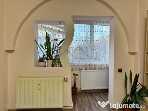 Apartament 3 camere decomandat etajul 1 zona Garii 