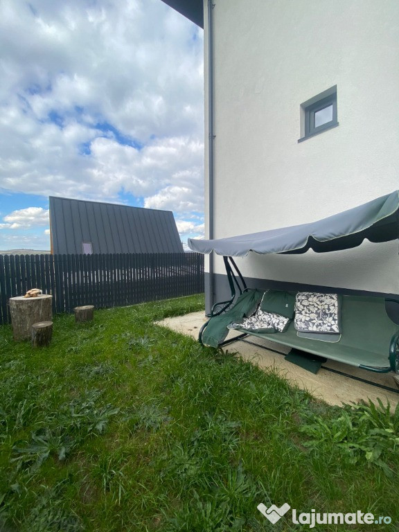 Apartament 2 camere semidecomandat, 65mp, prima închiriere