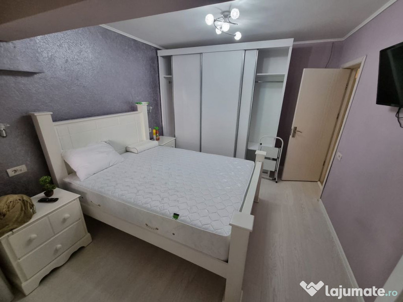 Capitol-apartament 3 camere decomandat finisat modern