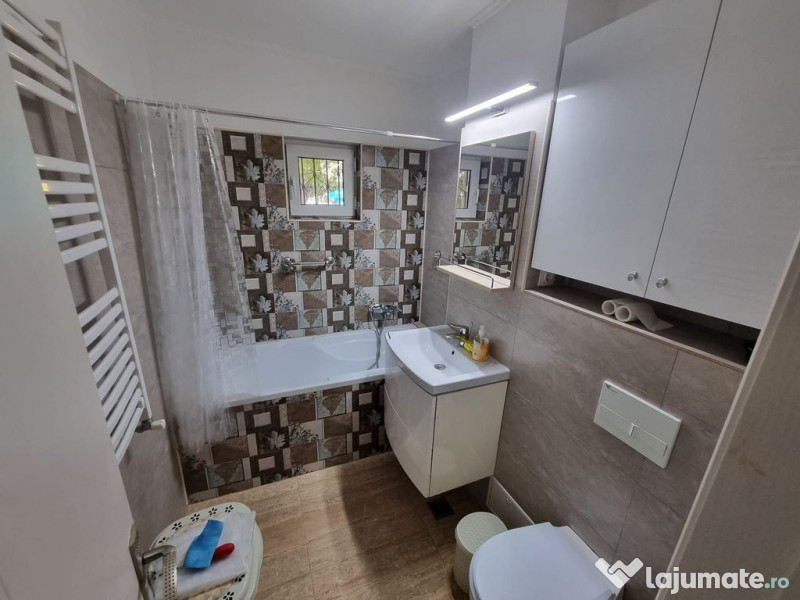 Capitol-apartament 3 camere decomandat finisat modern