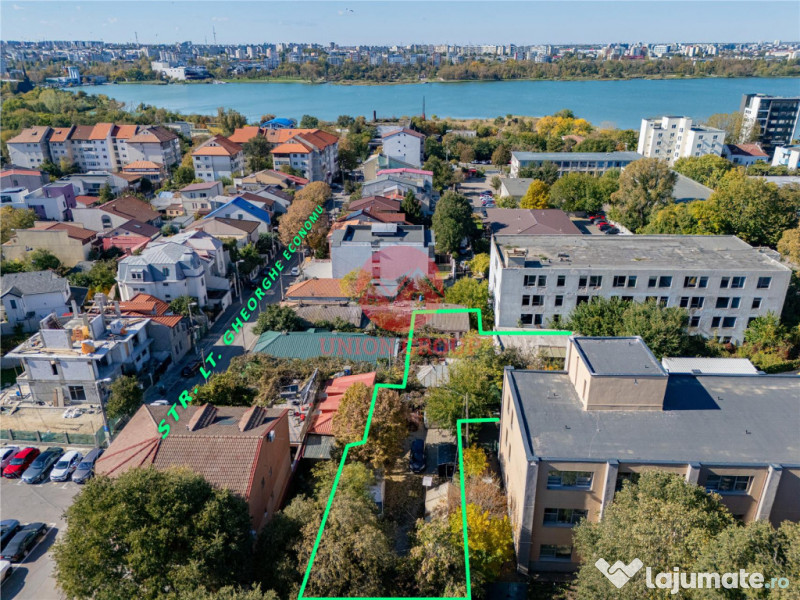 Strada Unirii nr 65... Imagineaza- ti ca Aici Poate fi Teren 