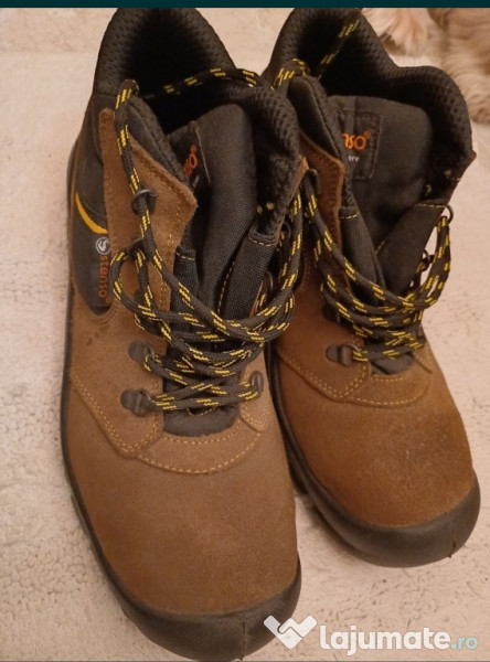 Bocanci de protecție 