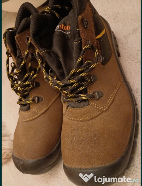 Bocanci de protecție 