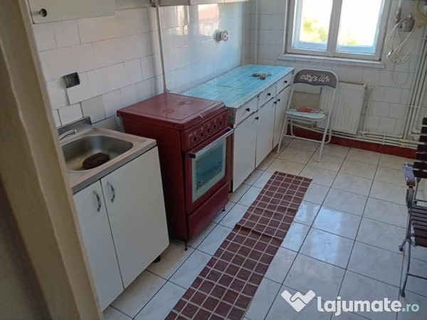 Ap 2 cam Aleea Ulmilor troita 50mp etaj 4Centrala termopan termoizolat