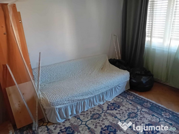 Ap 2 cam Aleea Ulmilor troita 50mp etaj 4Centrala termopan termoizolat