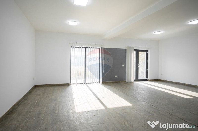 Casă nouă în Stupini: 4 camere, 3 băi și teren gener...