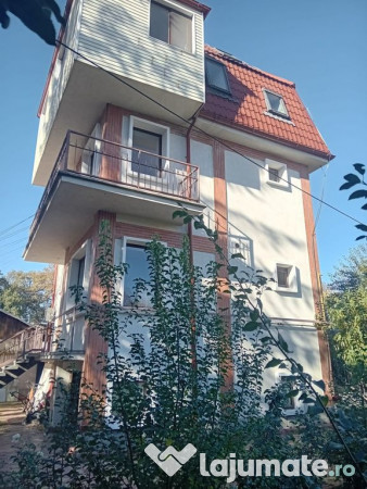 De vânzare – Casă D+P+2E+M în zona ultracentrală id... 