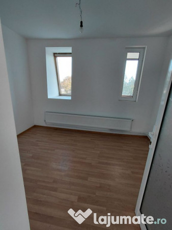 De vânzare – Casă D+P+2E+M în zona ultracentrală id... 