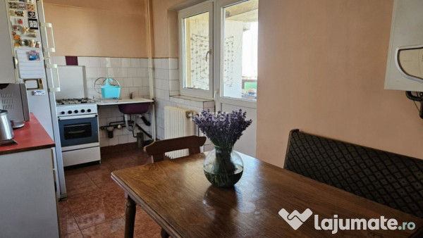 Apartament de vanzare, 3 camere si 2 bai, zona Gara , Iasi 