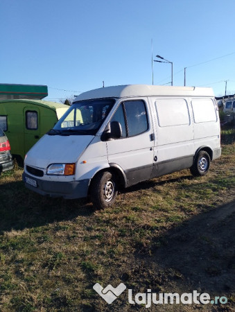 Autorulota Ford Transit 2.5 diesel 