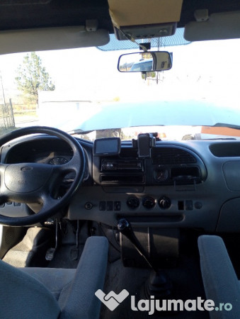 Autorulota Ford Transit 2.5 diesel 