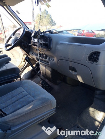 Autorulota Ford Transit 2.5 diesel 