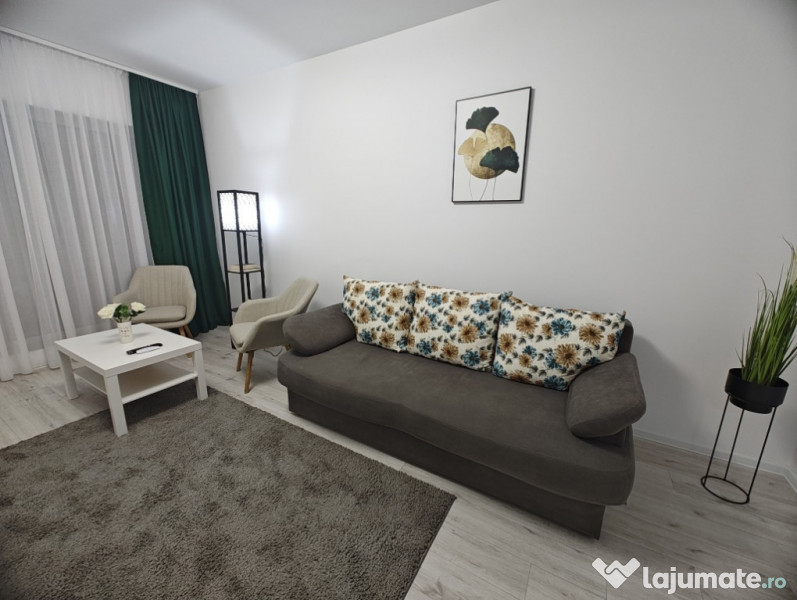 Proprietar,apartament 2.5 camere spațios,prima închiriere,Dec. Vivamus