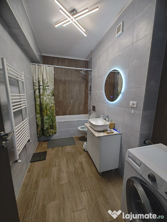 Proprietar,apartament 2.5 camere spațios,prima închiriere,Dec. Vivamus