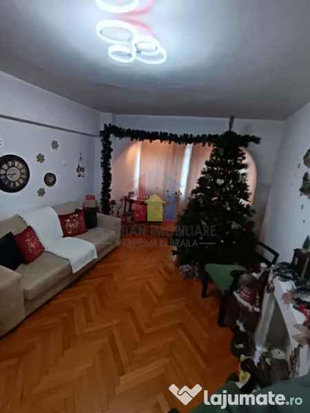 LIBER 3 camere, parter cu balcon 14 m, Semimobilat, Garii