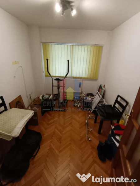 LIBER 3 camere, parter cu balcon 14 m, Semimobilat, Garii