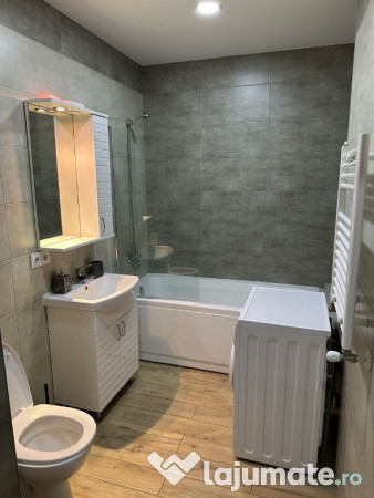 Garsoniera de inchiriat in zona Aviatiei 