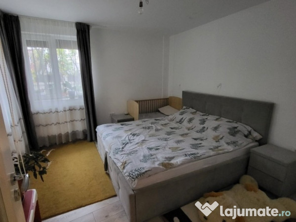 Casa, 4 camere,constructie 1970,teren 259mp,Bucurestii Noi,215.000euro 