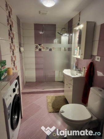 Casa, 4 camere,constructie 1970,teren 259mp,Bucurestii Noi,215.000euro 