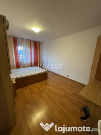 Apartament de vanzare, 3 camere, zona Pacurari - Toma Cozma, 