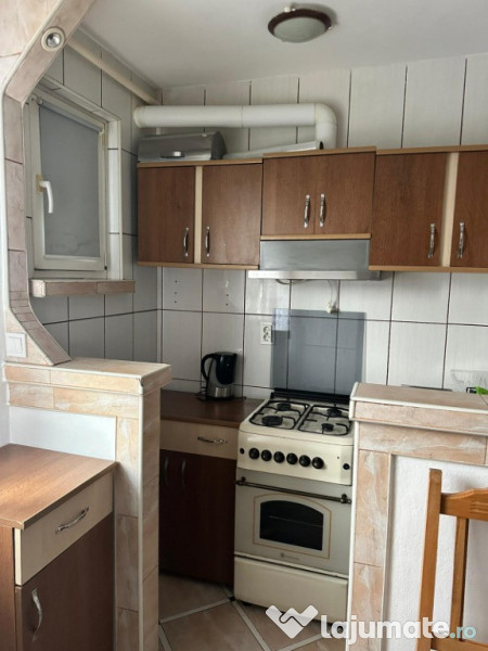 Două camere Tatarasi vis-a-vis de parcul Ciurchi 