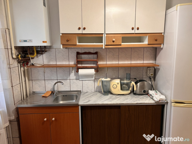 Ap 2 camere sd et 2 bacon str luptei cedonia-viteazu