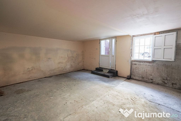 Proiect de clinică sau birouri în centru – casă cu d...