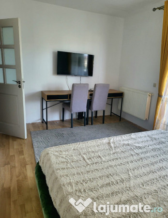 Apartament 2 camere decomandat,zona Stejarului