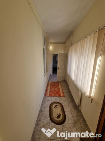 Capitol- casa de caramaida