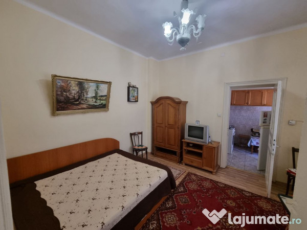 Capitol- casa de caramaida